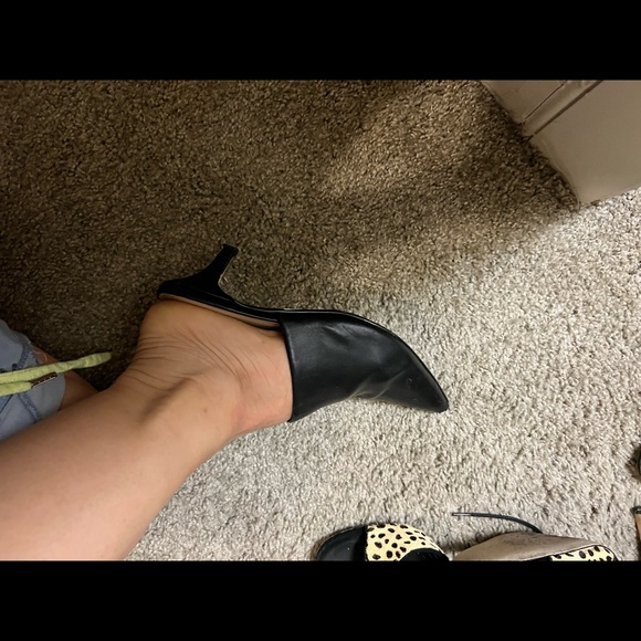 Designer shoe Bundle!! Valued Over 1K 🚨 9 pairs. Charles David, Michael Kors .. - Picture 5 of 17